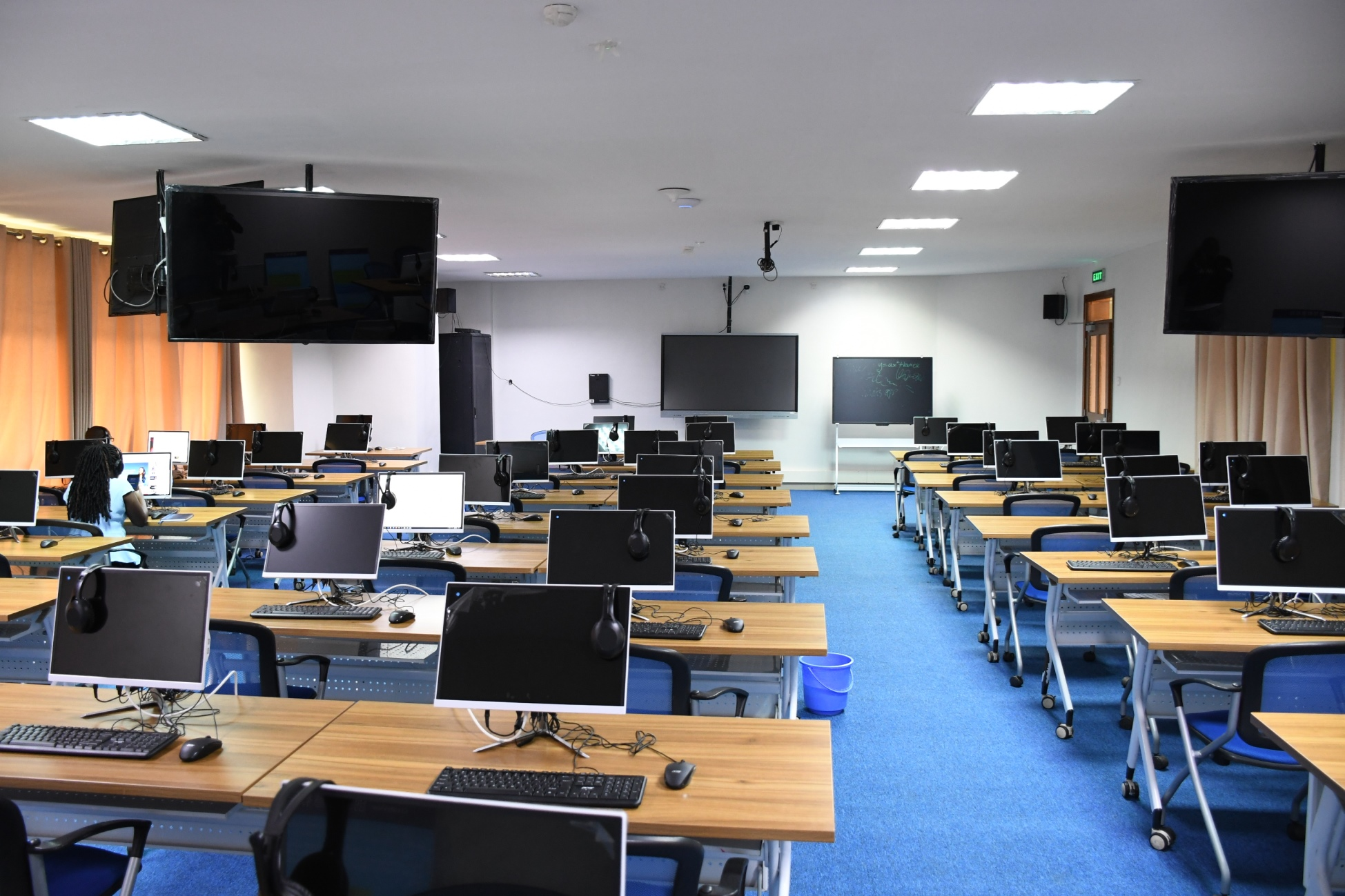Modern Classrooms-img