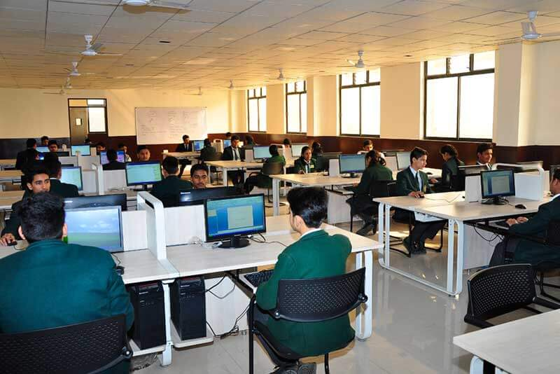 Advanced-Computer-Labs-img